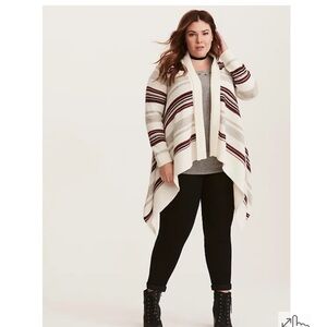 Torrid Cream and Red Cardigan Sweater 2x